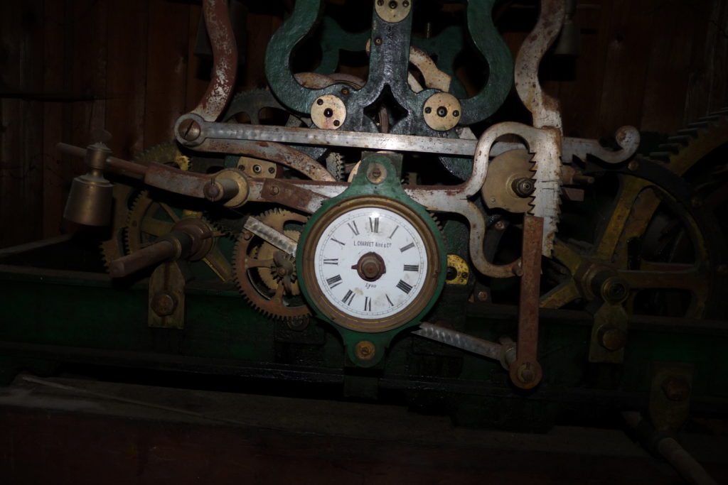 horloge de l'ancien mécanisme des cloches