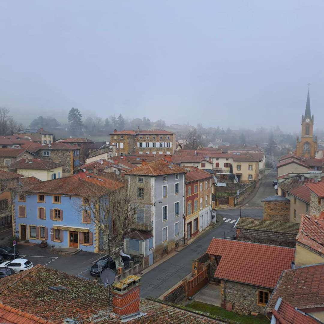 copie 0 vue village haut de la tour.1