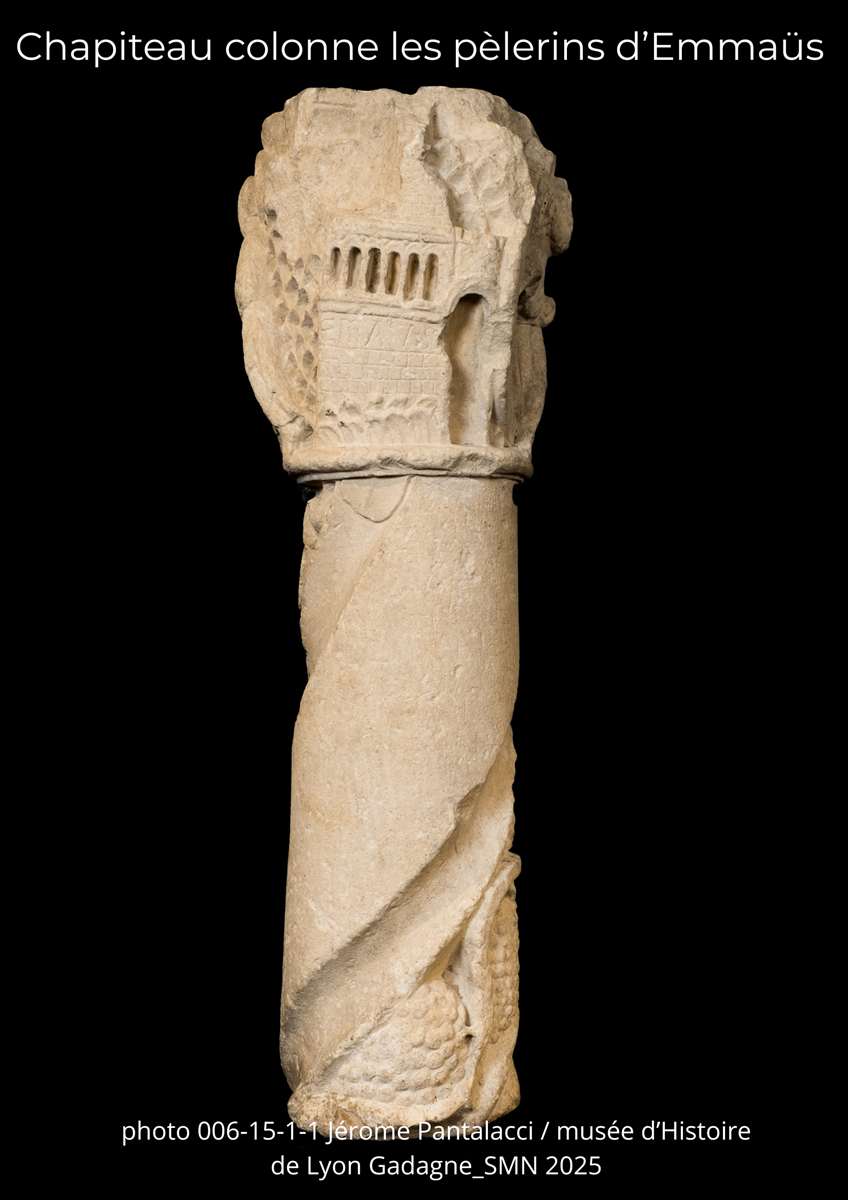 Chapiteau colonne les pèlerins d’Emmaüs.3