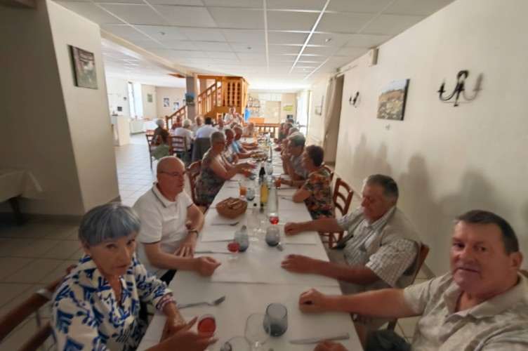 copie 0 restaurant.1jpg